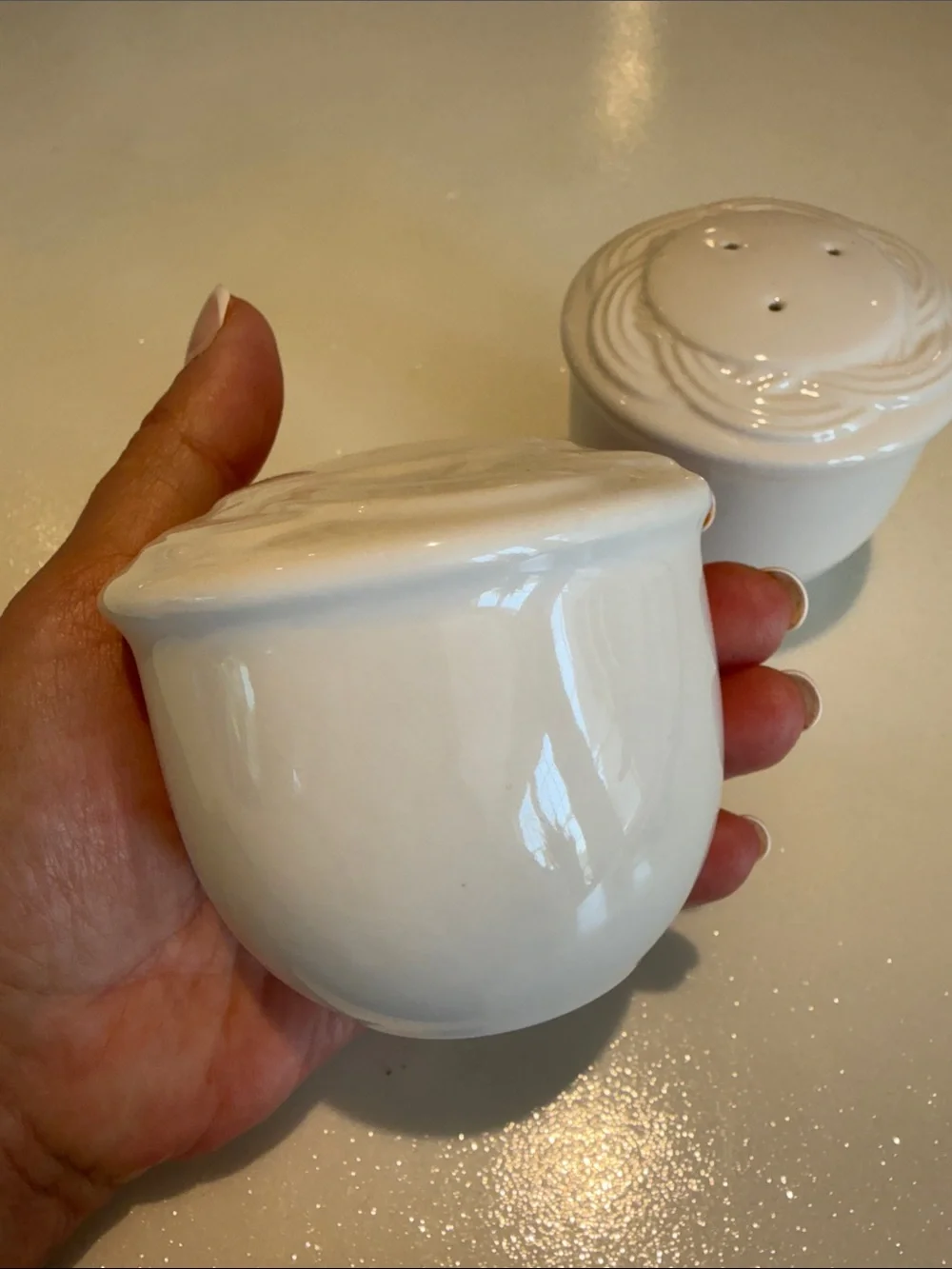 White Pfaltzgraff Ceramic Salt and Pepper Shakers - Swirl Detail